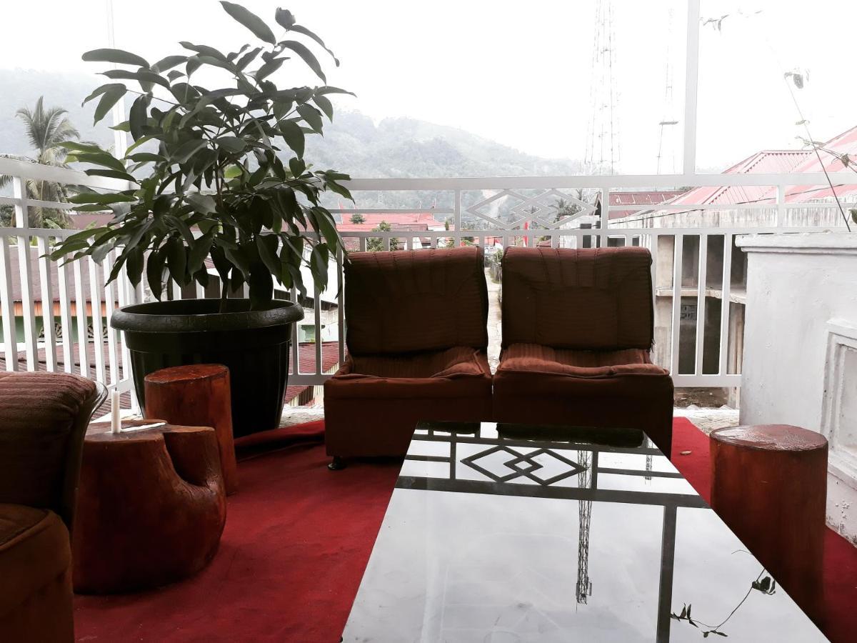 Bumimi Homestay Painan Εξωτερικό φωτογραφία